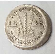 AUSTRALIA 1948 . THREEPENCE . ERROR . LARGE BROADSTRUCK